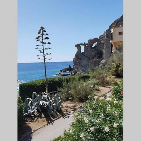 Wind Rose House - By The Beach With Ac & Private Parking Monterosso al Mare Exterior foto