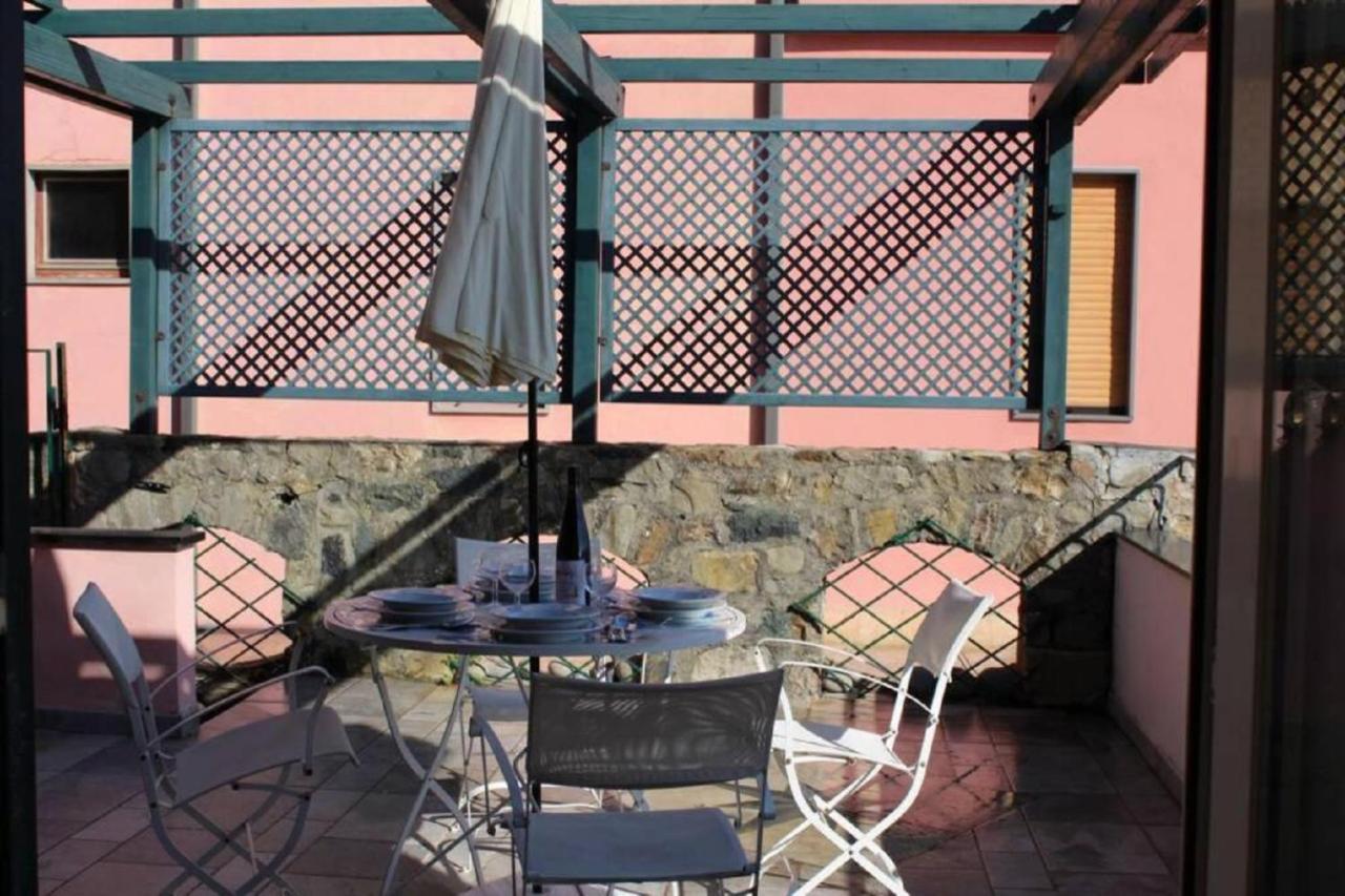 Apartment Wind Rose House - By The With Ac & Private Parking